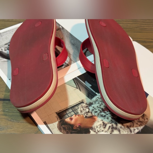 Coach Rubber Flip Flops Slides In Raspberry Size 9 - Picture 10 of 12